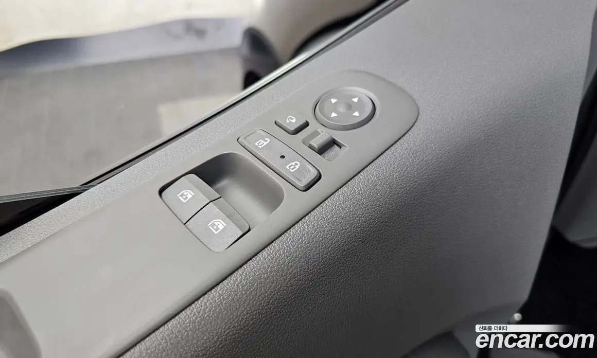 Hyundai Staria 2024 3.5 автомат (гидро), фото 30 Hyundai Staria 2024 3.5 автомат (гидро), фото 30