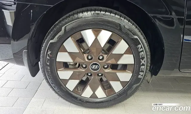 Hyundai Staria 2024 3.5 автомат (гидро), миниатюра 5 Hyundai Staria 2024 3.5 автомат (гидро), миниатюра 5