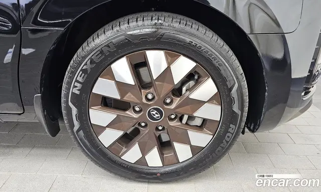 Hyundai Staria 2024 3.5 автомат (гидро), миниатюра 7 Hyundai Staria 2024 3.5 автомат (гидро), миниатюра 7