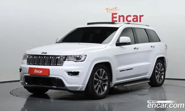 Jeep Cherokee 2018 3.0 автомат (гидро), миниатюра 1 Jeep Cherokee 2018 3.0 автомат (гидро), миниатюра 1