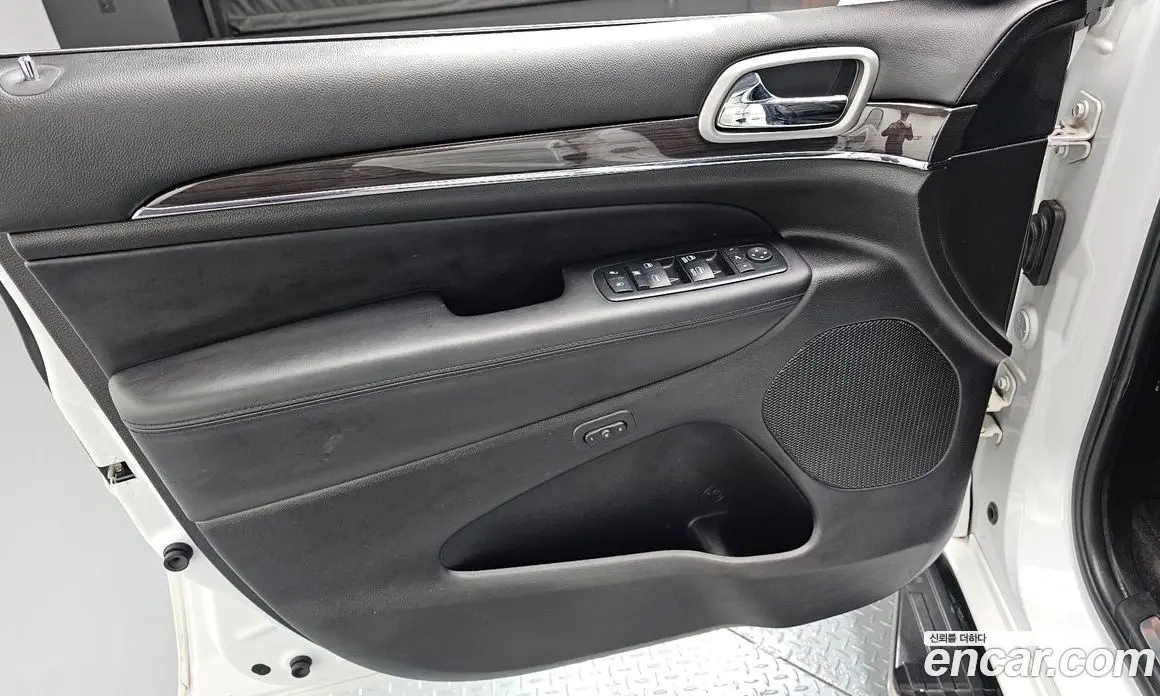 Jeep Cherokee 2018 3.0 автомат (гидро), фото 11 Jeep Cherokee 2018 3.0 автомат (гидро), фото 11