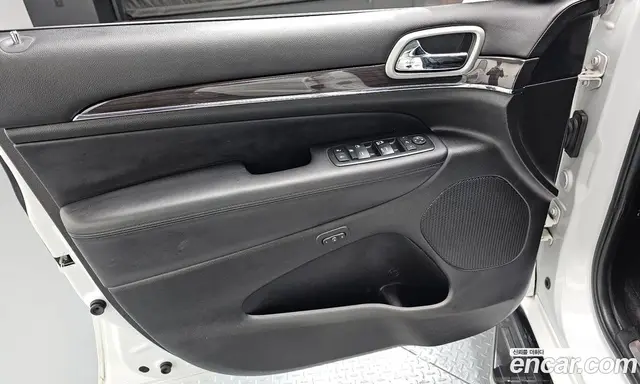 Jeep Cherokee 2018 3.0 автомат (гидро), миниатюра 11 Jeep Cherokee 2018 3.0 автомат (гидро), миниатюра 11