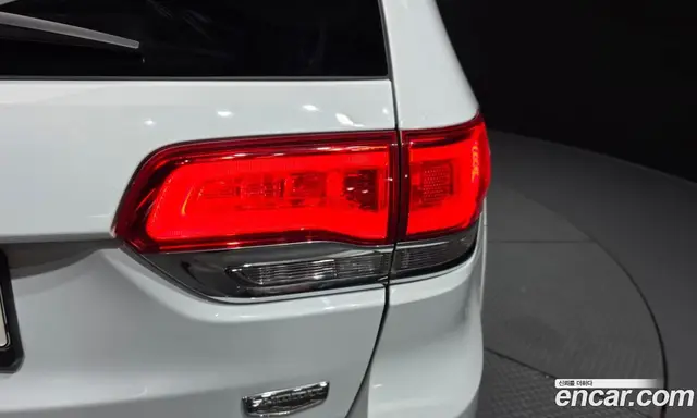 Jeep Cherokee 2020 3.6 автомат (гидро), миниатюра 8 Jeep Cherokee 2020 3.6 автомат (гидро), миниатюра 8