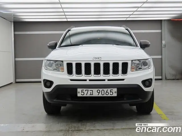 Jeep Compass 2013 2.4 автомат (гидро), миниатюра 2 Jeep Compass 2013 2.4 автомат (гидро), миниатюра 2