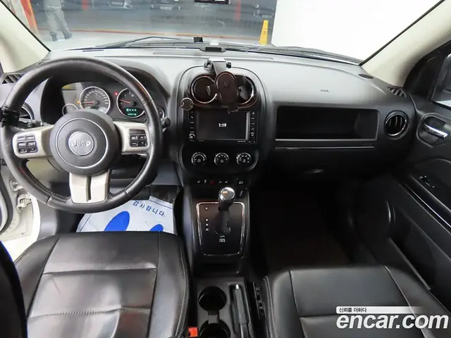 Jeep Compass 2013 2.4 автомат (гидро), миниатюра 7 Jeep Compass 2013 2.4 автомат (гидро), миниатюра 7