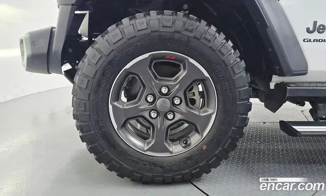 Jeep Gladiator 2021 3.6 автомат (гидро), миниатюра 5