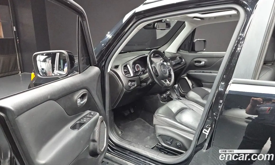 Jeep Renegade 2018 2.0 автомат (гидро), фото 13 Jeep Renegade 2018 2.0 автомат (гидро), фото 13
