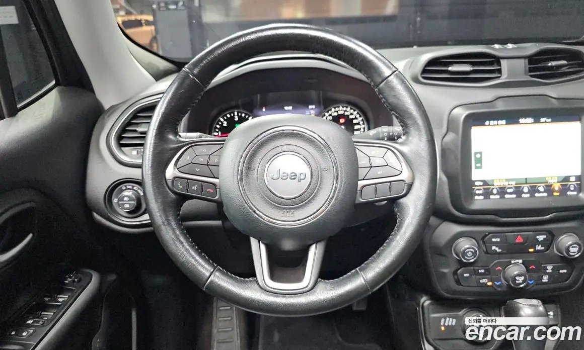 Jeep Renegade 2018 2.0 автомат (гидро), фото 19 Jeep Renegade 2018 2.0 автомат (гидро), фото 19