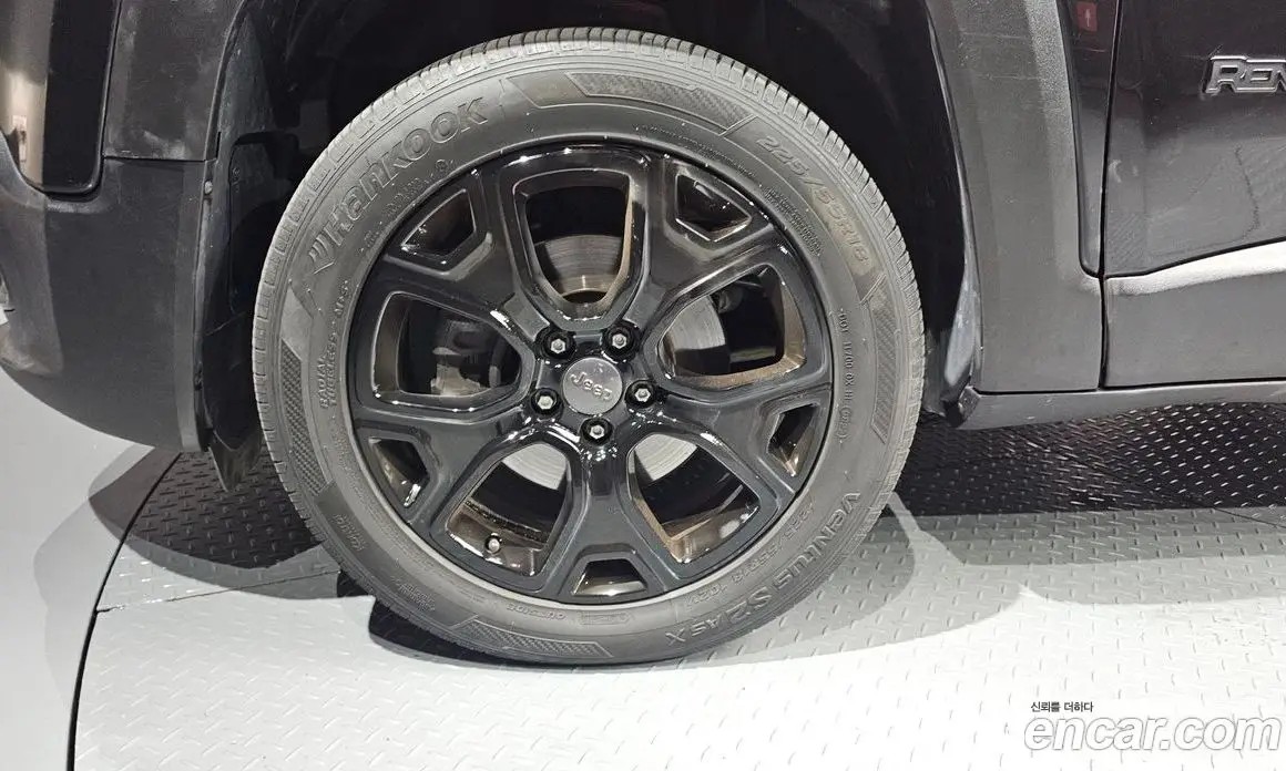 Jeep Renegade 2018 2.0 автомат (гидро), фото 5 Jeep Renegade 2018 2.0 автомат (гидро), фото 5