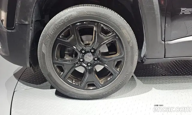 Jeep Renegade 2018 2.0 автомат (гидро), миниатюра 5 Jeep Renegade 2018 2.0 автомат (гидро), миниатюра 5