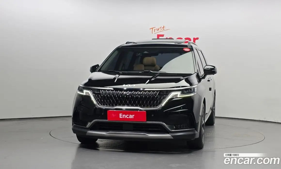 Kia Carnival 2023 3.5 автомат (гидро), фото 3