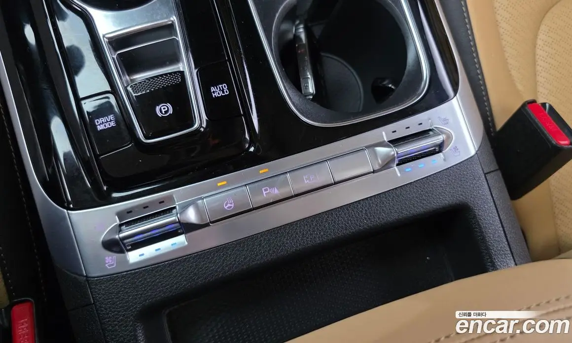 Kia Carnival 2023 3.5 автомат (гидро), фото 31