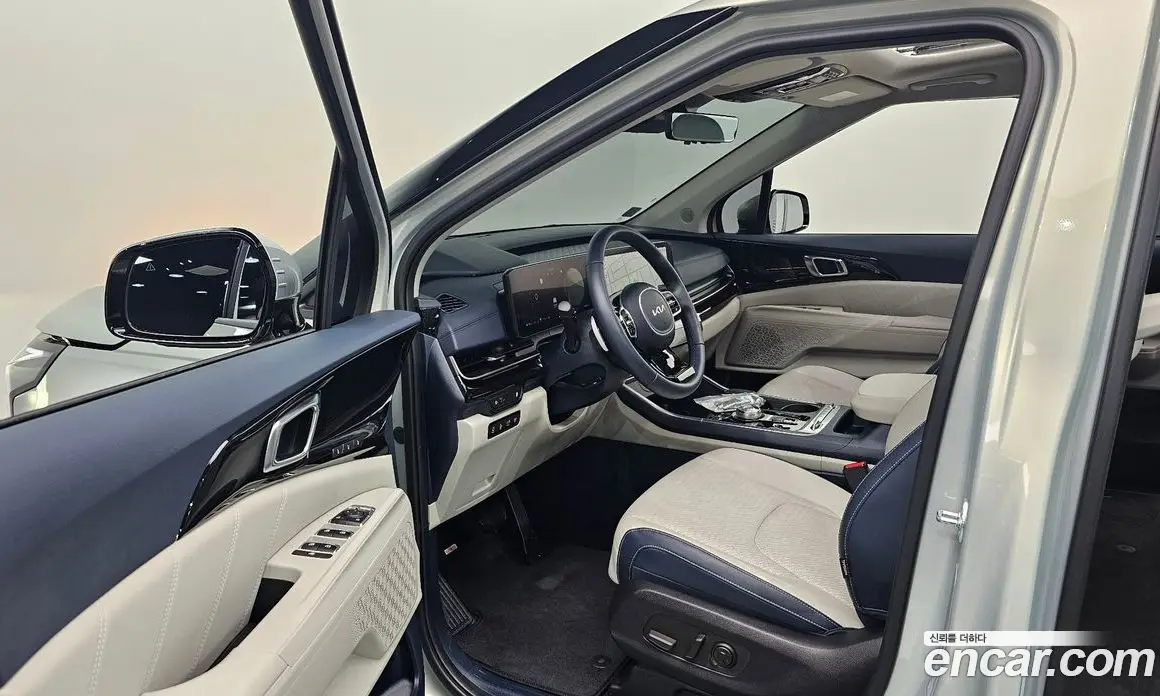 Kia Carnival 2024 1.6 автомат (гидро), фото 13 Kia Carnival 2024 1.6 автомат (гидро), фото 13