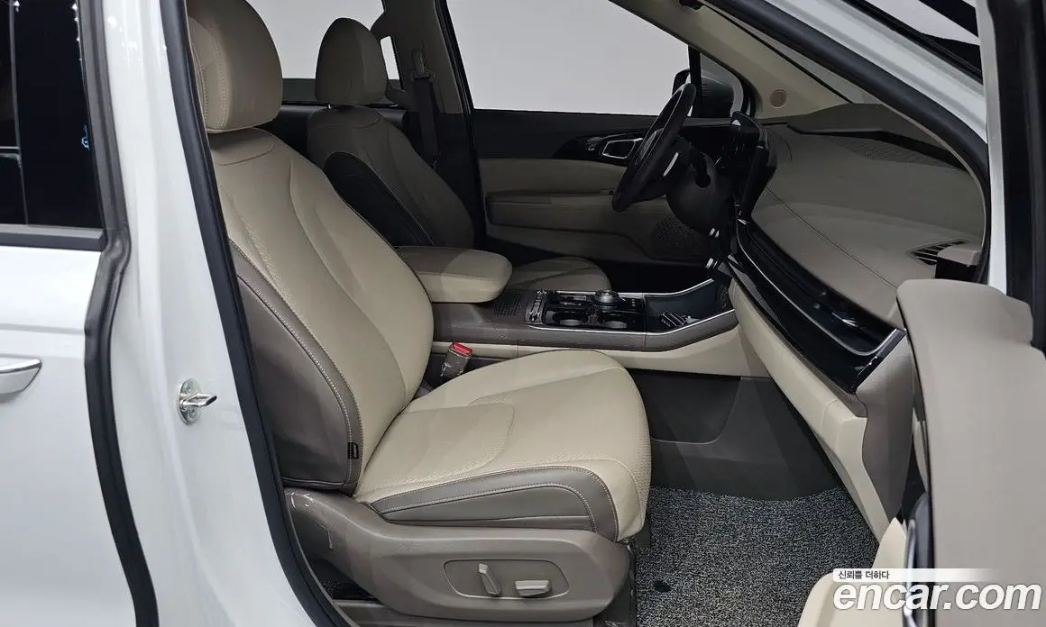 Kia Carnival 2024 3.5 автомат (гидро), фото 16