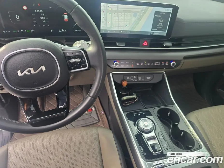 Kia Carnival 2024 1.6 автомат (гидро), фото 17
