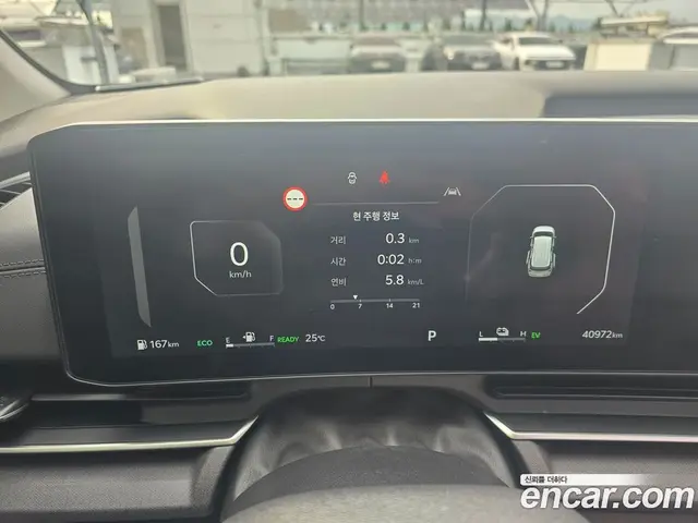 Kia Carnival 2024 1.6 автомат (гидро), миниатюра 8