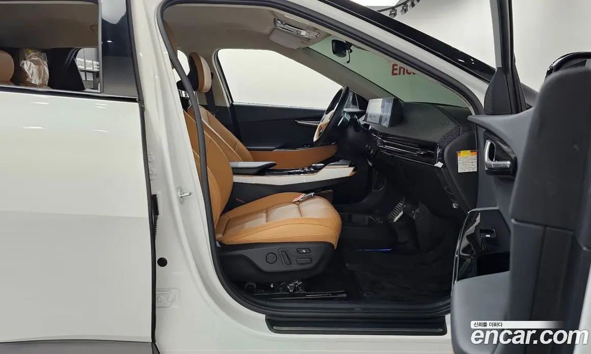 Kia EV6 2024 0.1 автомат (гидро), фото 16