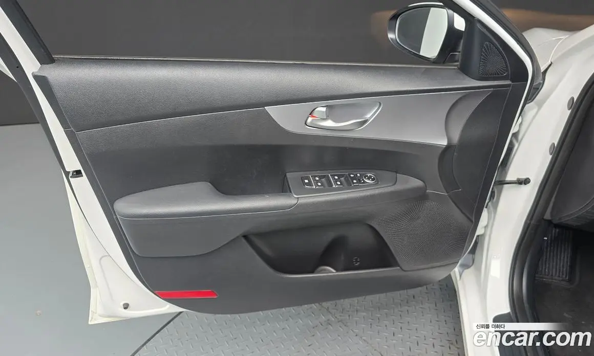 Kia K3 2022 1.6 автомат (гидро), фото 14 Kia K3 2022 1.6 автомат (гидро), фото 14