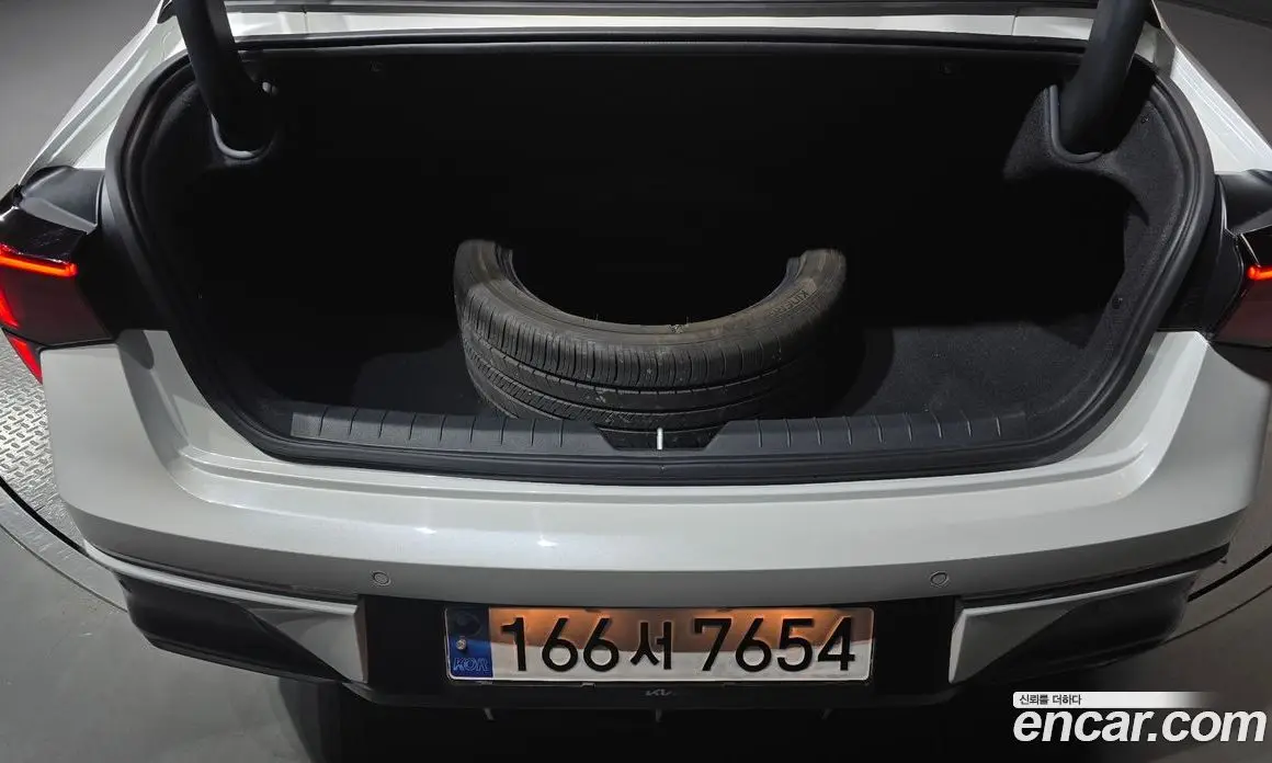 Kia K5 (Optima) 2023 2.0 автомат (гидро), фото 27 Kia K5 (Optima) 2023 2.0 автомат (гидро), фото 27