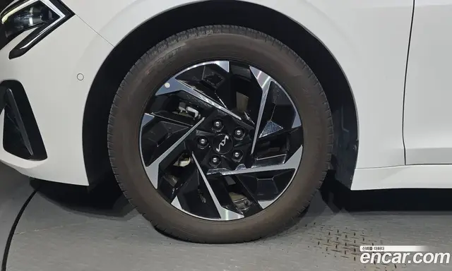 Kia K5 (Optima) 2023 2.0 автомат (гидро), миниатюра 5 Kia K5 (Optima) 2023 2.0 автомат (гидро), миниатюра 5