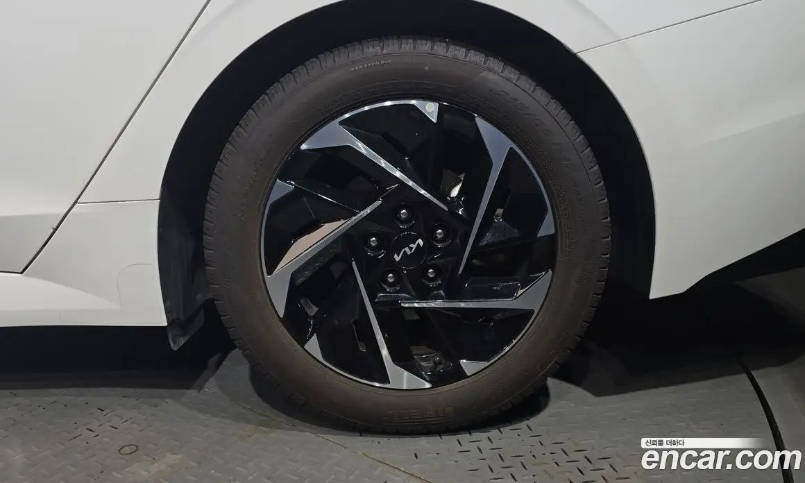 Kia K5 (Optima) 2023 2.0 автомат (гидро), фото 7 Kia K5 (Optima) 2023 2.0 автомат (гидро), фото 7
