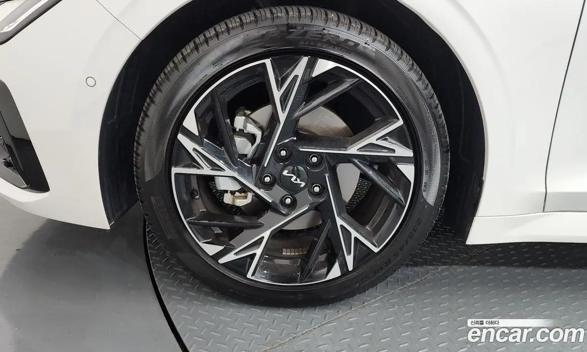 Kia K5 (Optima) 2025 1.6 автомат (гидро), фото 5 Kia K5 (Optima) 2025 1.6 автомат (гидро), фото 5