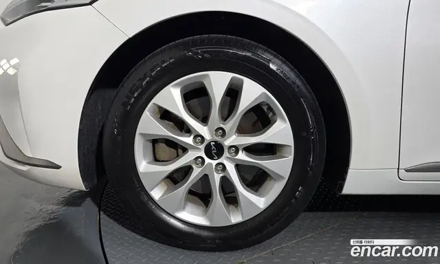 Kia K8 2021 2.5 автомат (гидро), миниатюра 5 Kia K8 2021 2.5 автомат (гидро), миниатюра 5