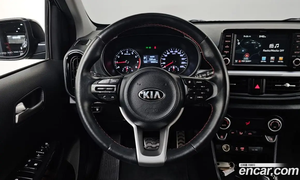Kia Morning 2017 1.0 автомат (гидро), фото 18 Kia Morning 2017 1.0 автомат (гидро), фото 18