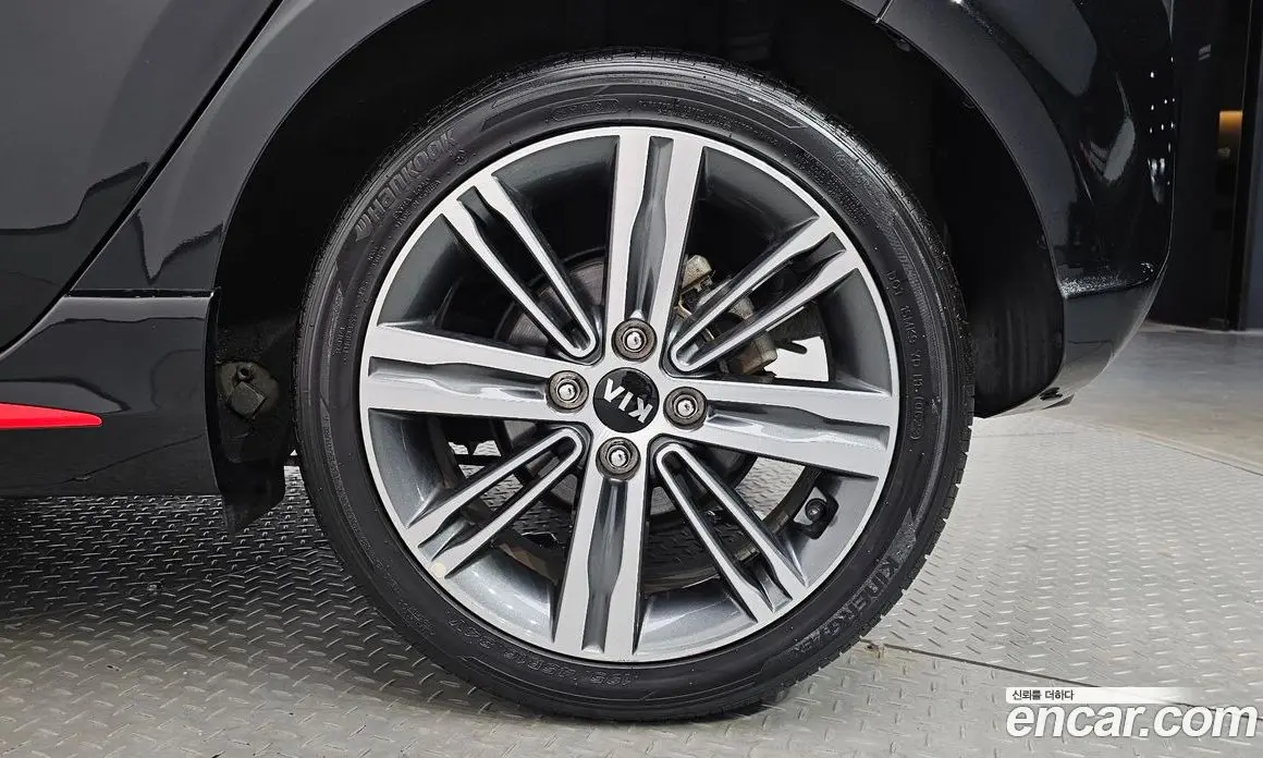 Kia Morning 2017 1.0 автомат (гидро), фото 6 Kia Morning 2017 1.0 автомат (гидро), фото 6