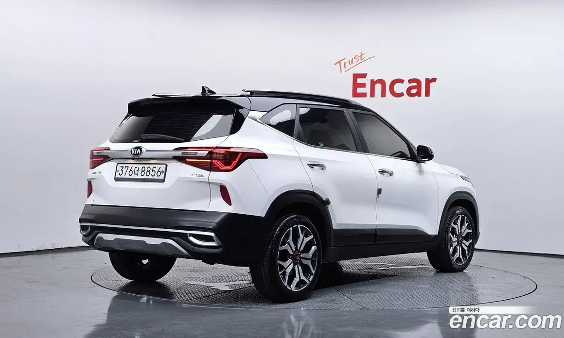 Kia Seltos 2020 1.6 автомат (гидро), фото 2 Kia Seltos 2020 1.6 автомат (гидро), фото 2