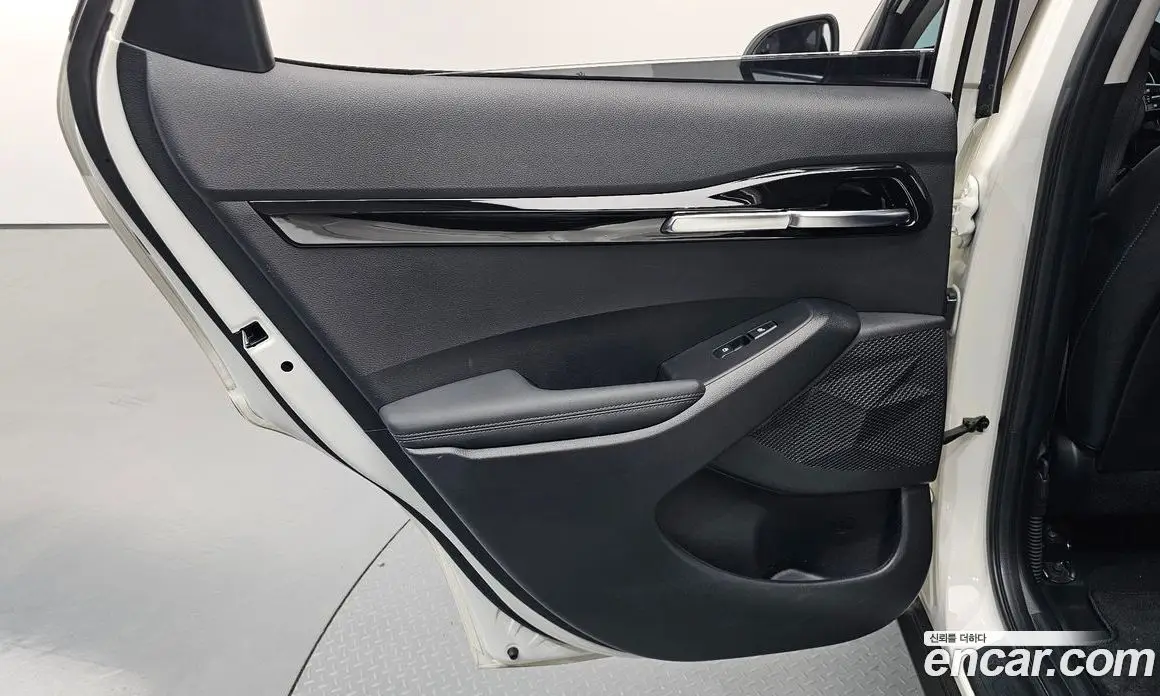 Kia Seltos 2020 1.6 автомат (гидро), фото 15 Kia Seltos 2020 1.6 автомат (гидро), фото 15