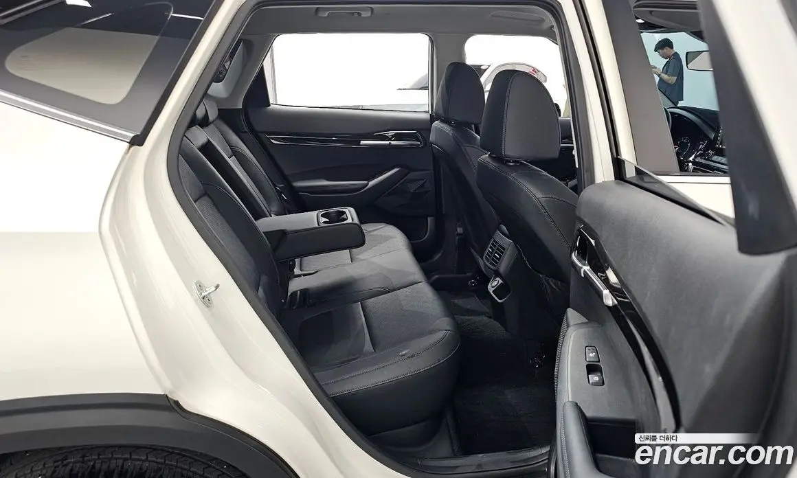 Kia Seltos 2020 1.6 автомат (гидро), фото 17 Kia Seltos 2020 1.6 автомат (гидро), фото 17