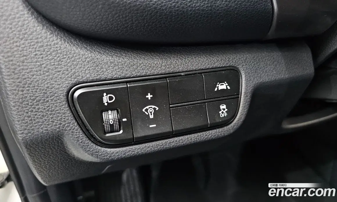 Kia Seltos 2020 1.6 автомат (гидро), фото 25 Kia Seltos 2020 1.6 автомат (гидро), фото 25