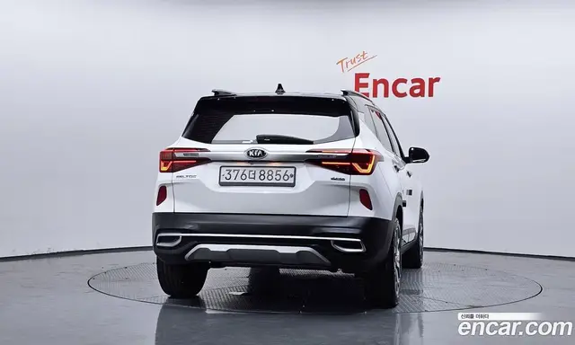 Kia Seltos 2020 1.6 автомат (гидро), миниатюра 4 Kia Seltos 2020 1.6 автомат (гидро), миниатюра 4
