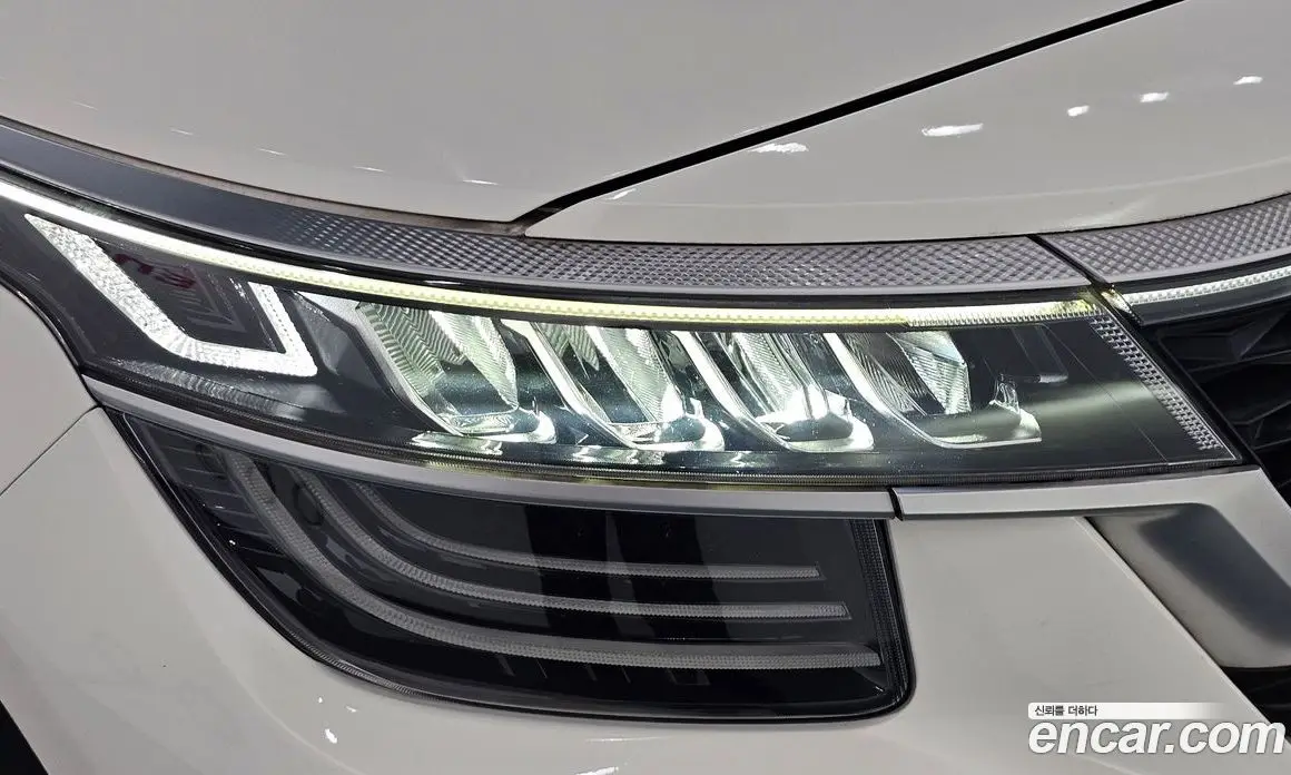 Kia Seltos 2020 1.6 автомат (гидро), фото 8 Kia Seltos 2020 1.6 автомат (гидро), фото 8