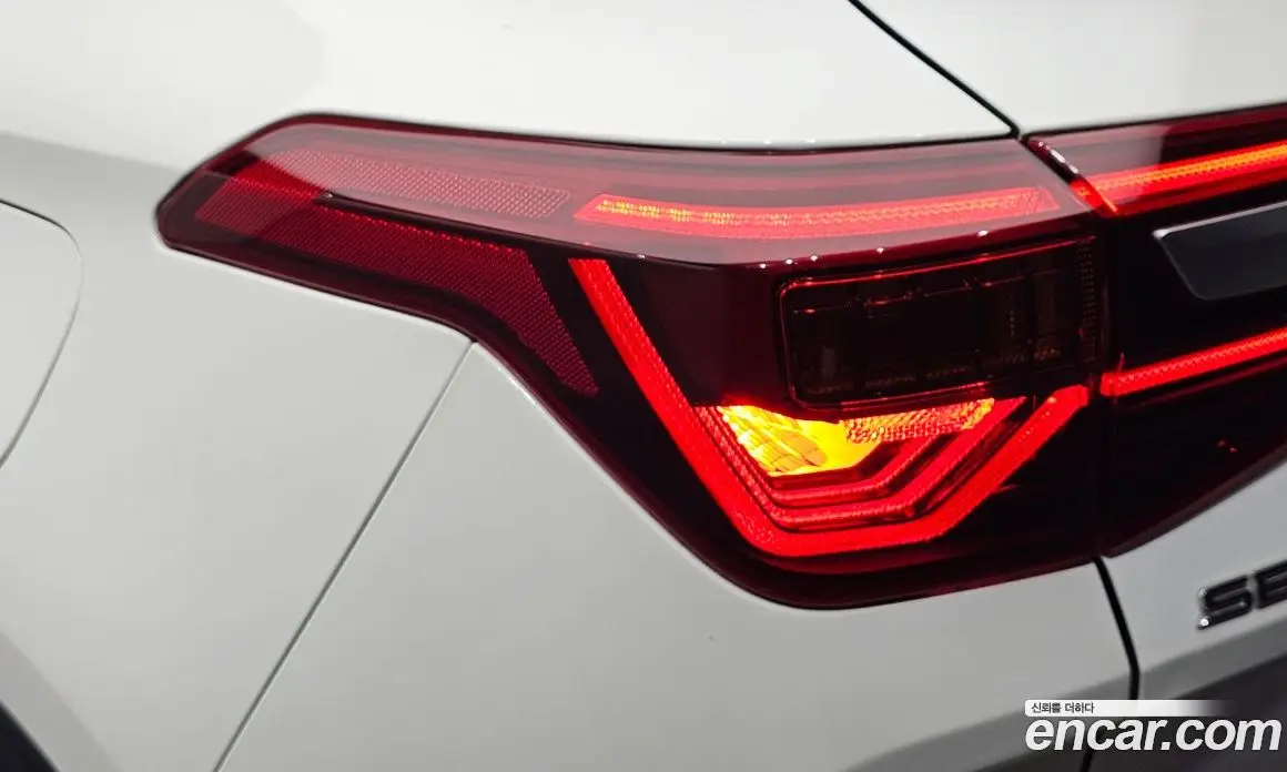 Kia Seltos 2020 1.6 автомат (гидро), фото 9 Kia Seltos 2020 1.6 автомат (гидро), фото 9