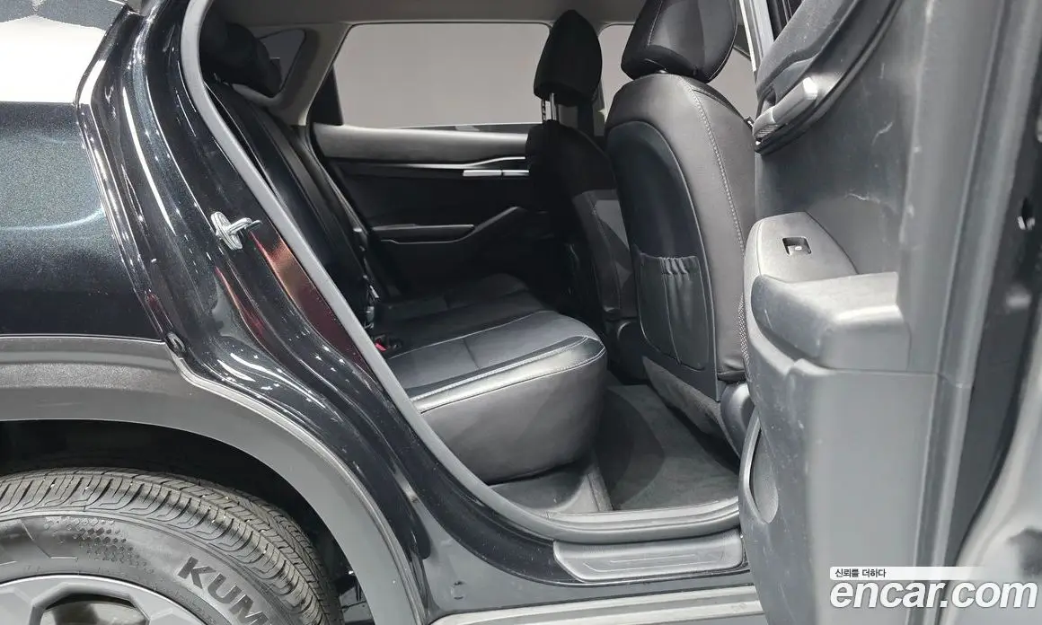 Kia Seltos 2023 1.6 автомат (гидро), фото 12 Kia Seltos 2023 1.6 автомат (гидро), фото 12