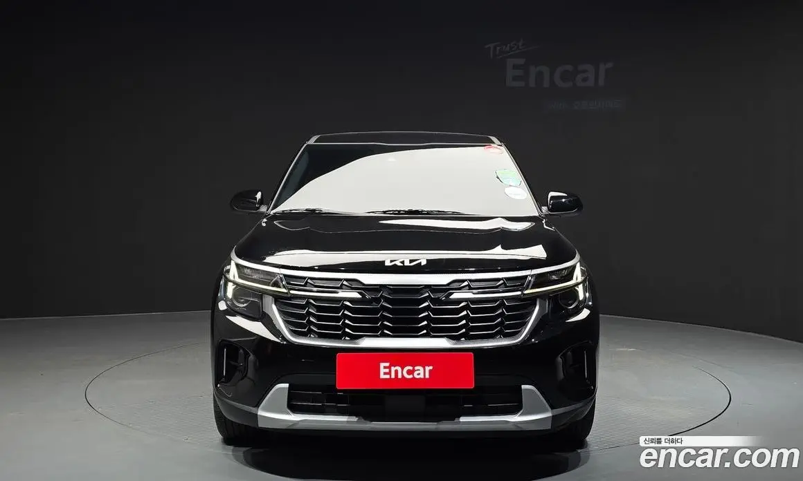 Kia Seltos 2023 1.6 автомат (гидро), фото 3 Kia Seltos 2023 1.6 автомат (гидро), фото 3
