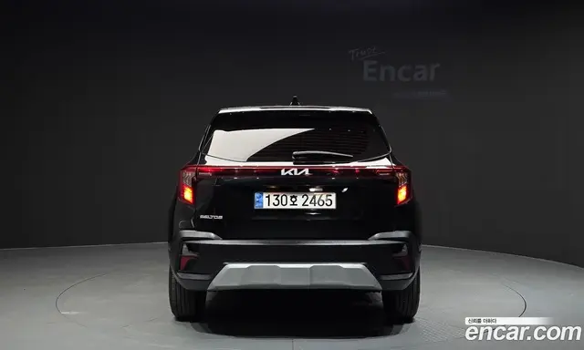Kia Seltos 2023 1.6 автомат (гидро), миниатюра 4 Kia Seltos 2023 1.6 автомат (гидро), миниатюра 4