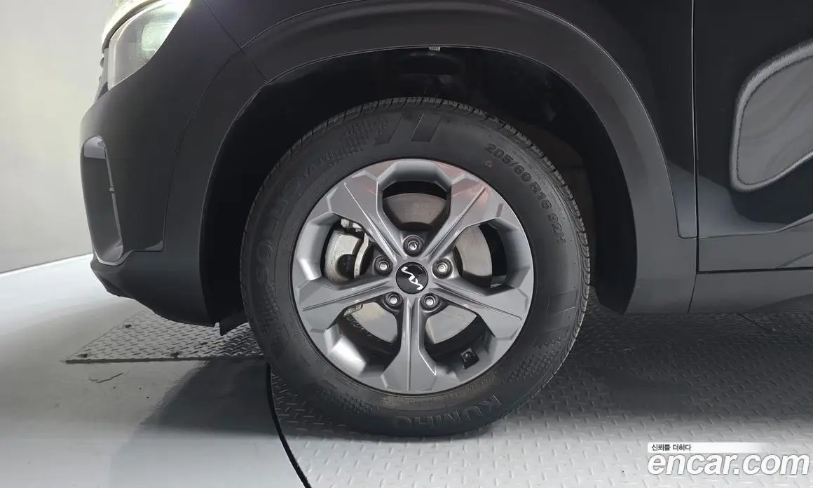 Kia Seltos 2023 1.6 автомат (гидро), фото 5 Kia Seltos 2023 1.6 автомат (гидро), фото 5