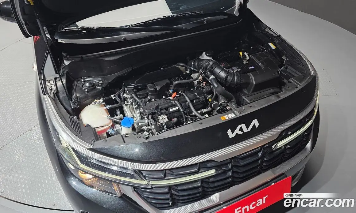 Kia Seltos 2023 1.6 автомат (гидро), фото 6 Kia Seltos 2023 1.6 автомат (гидро), фото 6