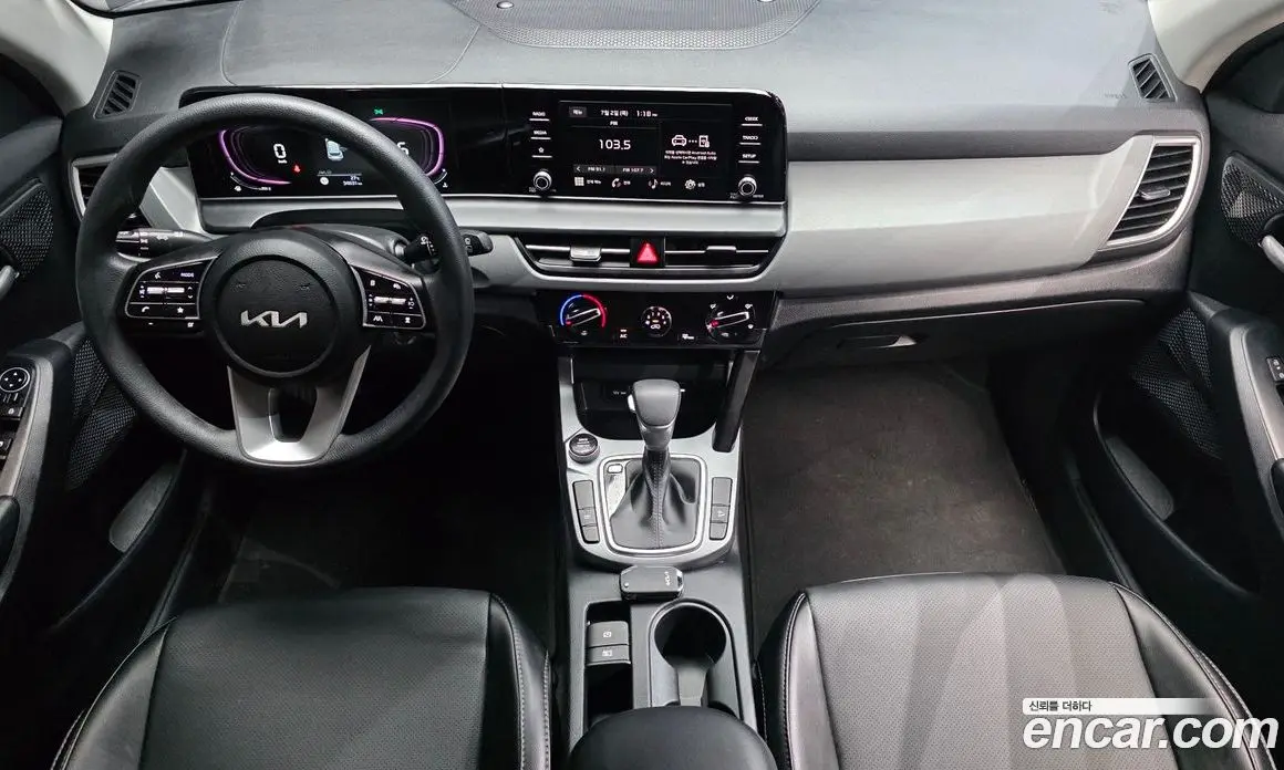 Kia Seltos 2023 1.6 автомат (гидро), фото 7 Kia Seltos 2023 1.6 автомат (гидро), фото 7