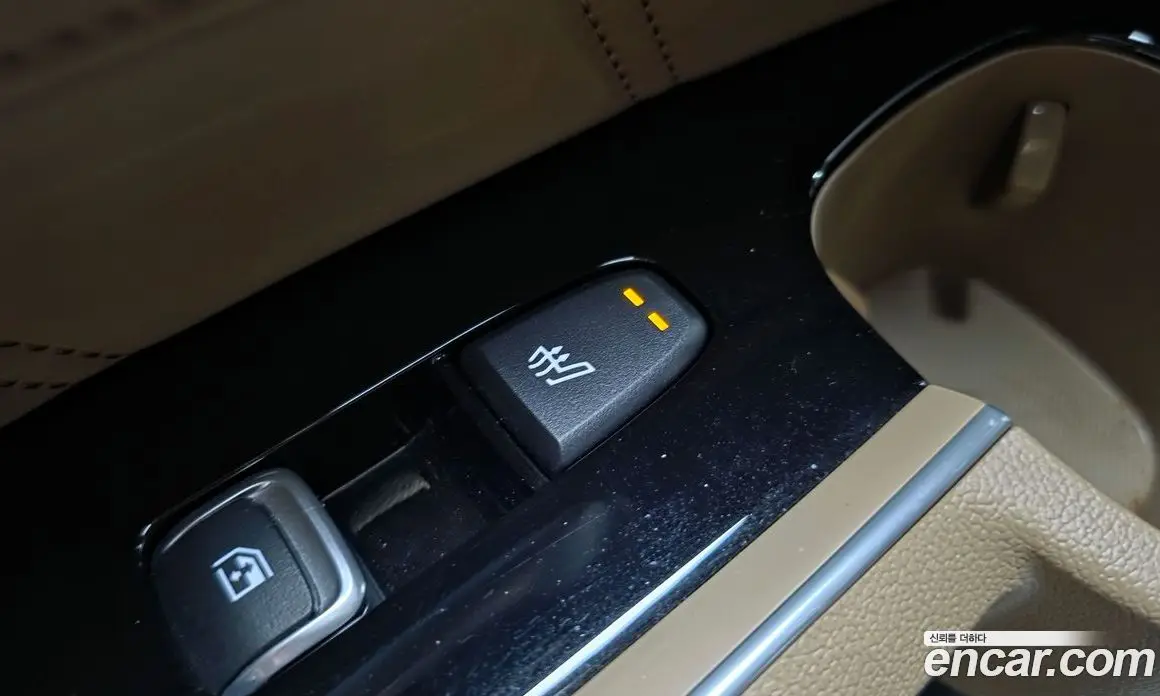 Kia Sorento 2023 2.5 автомат (гидро), фото 24