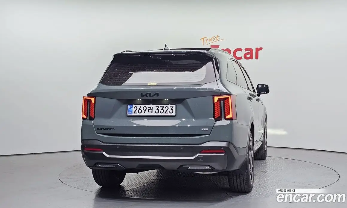 Kia Sorento 2025 2.2 автомат (гидро), фото 4 Kia Sorento 2025 2.2 автомат (гидро), фото 4