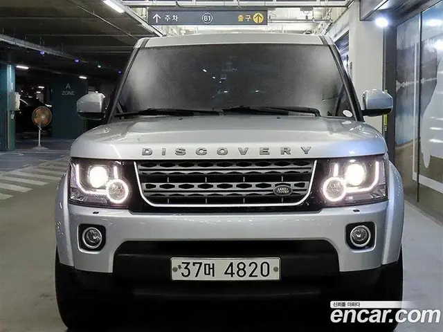 Land Rover Discovery 2014 3.0 автомат (гидро), миниатюра 2 Land Rover Discovery 2014 3.0 автомат (гидро), миниатюра 2