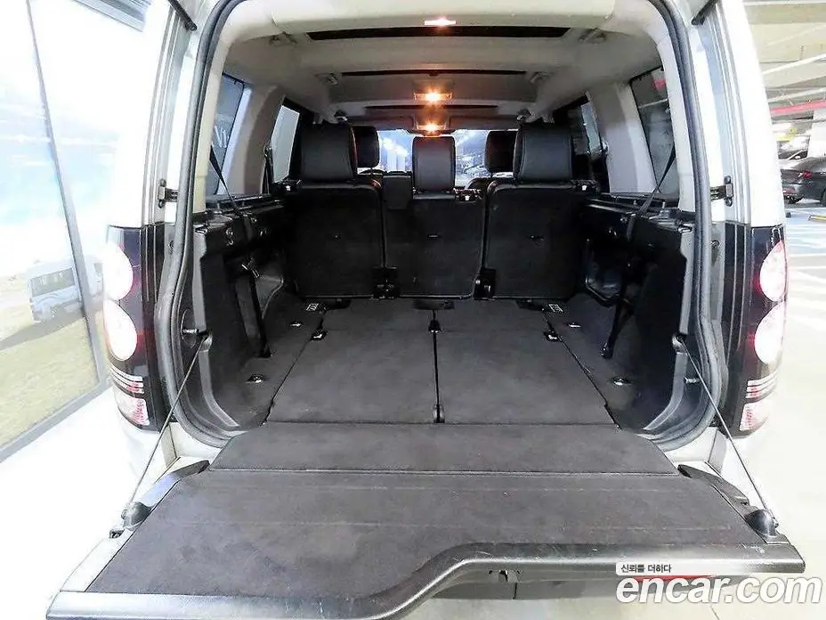 Land Rover Discovery 2014 3.0 автомат (гидро), фото 17 Land Rover Discovery 2014 3.0 автомат (гидро), фото 17