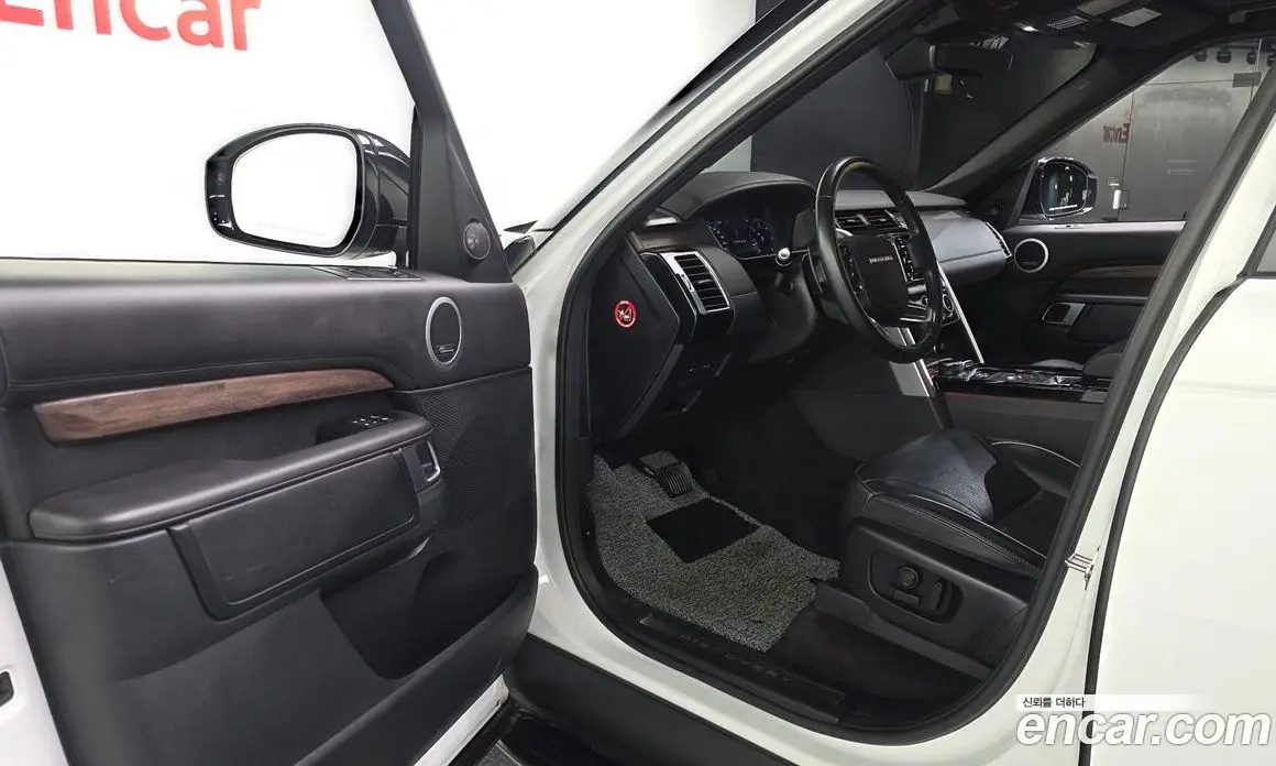 Land Rover Discovery 2019 3.0 автомат (гидро), фото 13 Land Rover Discovery 2019 3.0 автомат (гидро), фото 13