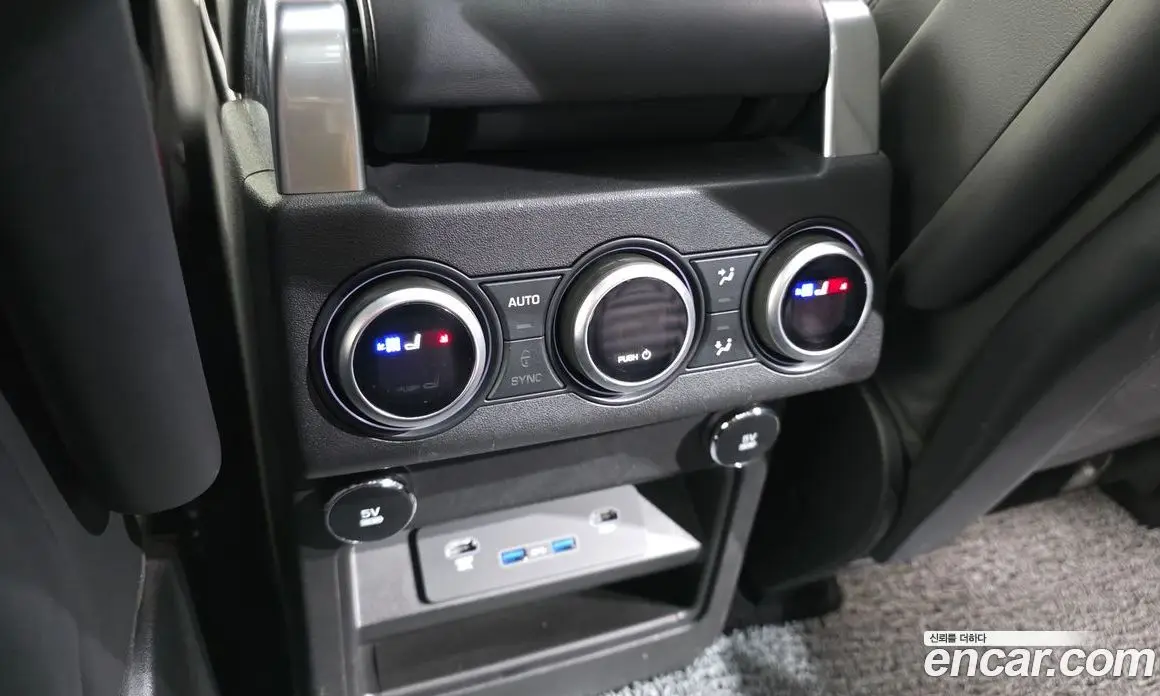 Land Rover Discovery 2019 3.0 автомат (гидро), фото 24 Land Rover Discovery 2019 3.0 автомат (гидро), фото 24