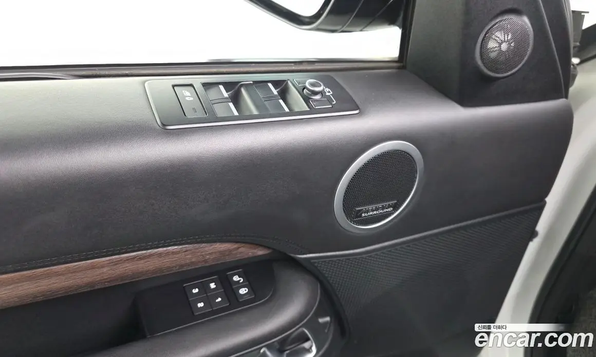 Land Rover Discovery 2019 3.0 автомат (гидро), фото 32 Land Rover Discovery 2019 3.0 автомат (гидро), фото 32