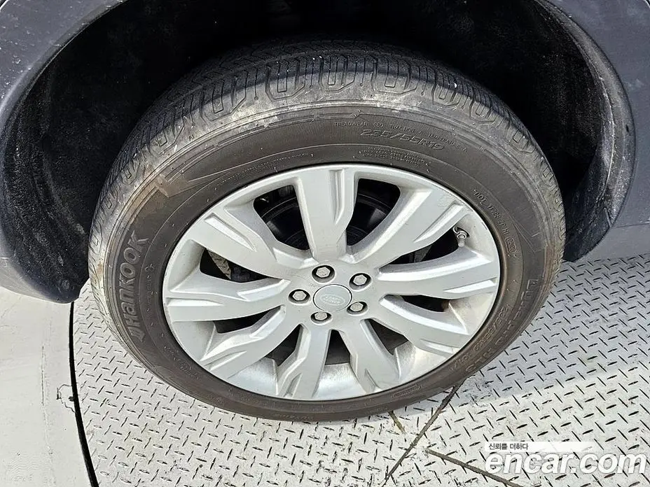 Land Rover Discovery Sport 2016 2.0 автомат (гидро), фото 20 Land Rover Discovery Sport 2016 2.0 автомат (гидро), фото 20